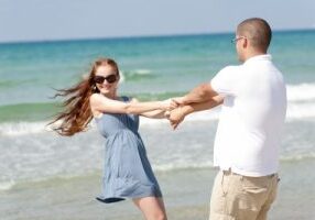 couple-on-beach